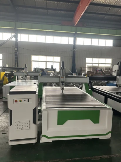 Roteador de madeira CNC CE 1325 Máquina de corte e gravação em madeira Atc Preço do roteador CNC